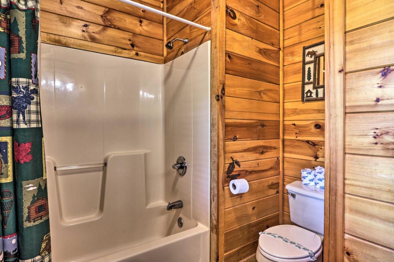Pigeon Forge Getaway With Covered Patio And Hot Tub! Exteriér fotografie