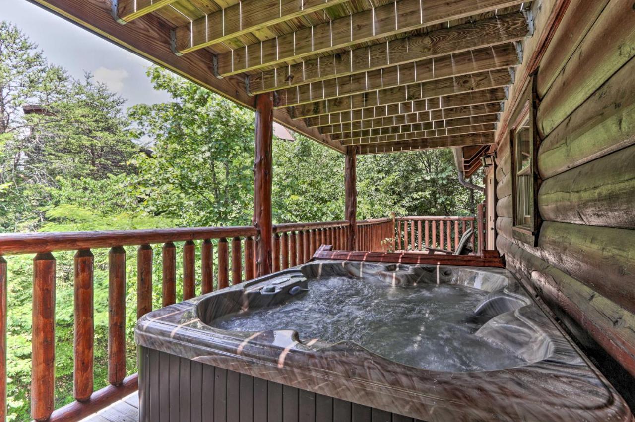 Pigeon Forge Getaway With Covered Patio And Hot Tub! Exteriér fotografie