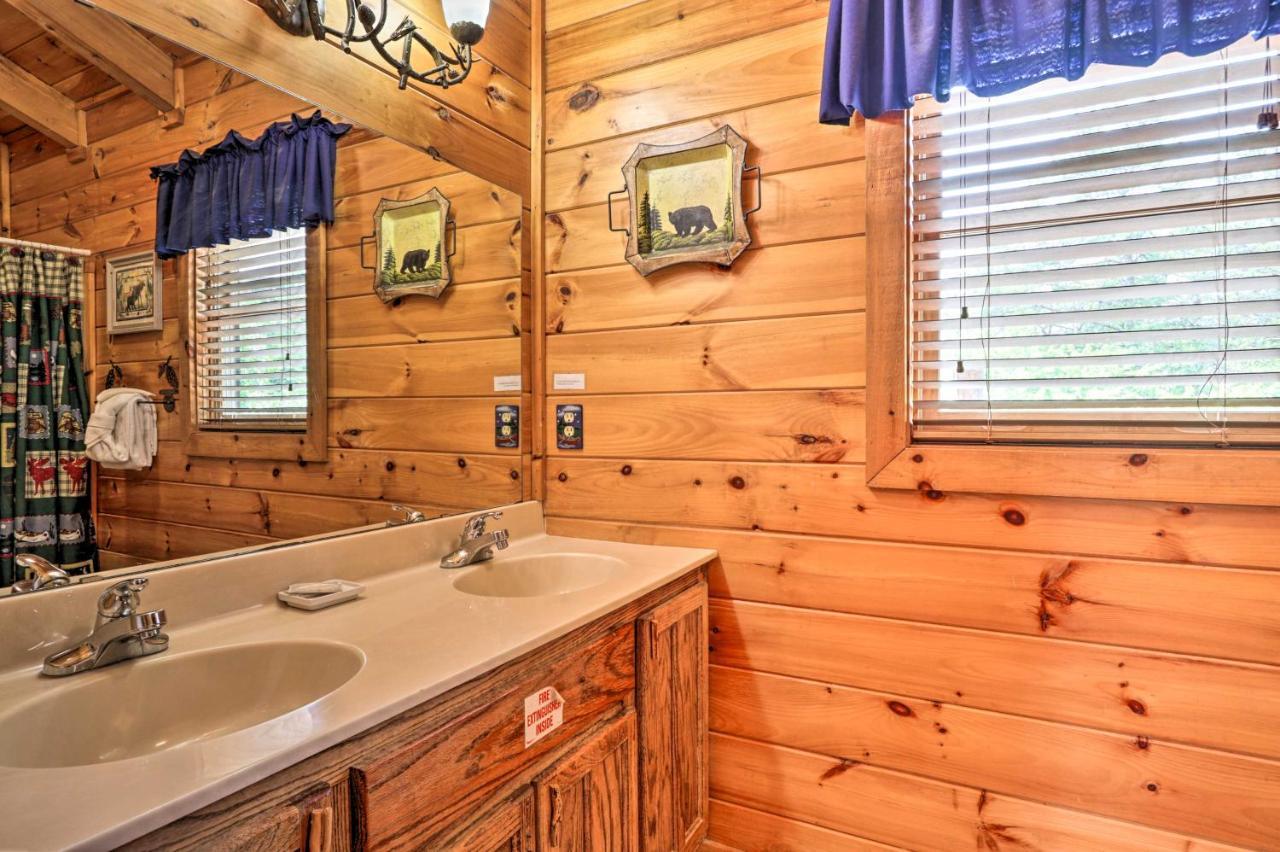 Pigeon Forge Getaway With Covered Patio And Hot Tub! Exteriér fotografie